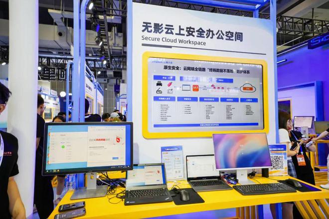 们在东南亚直播间“疯狂打工”凯发K8登录入口来自中国的他(图4)
